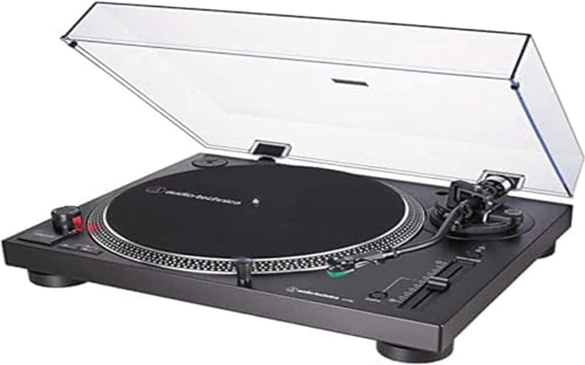 Test de la platine vinyle Audio-Technica LP120XUSBBK