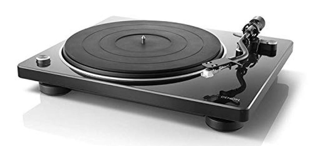 Test : platine Denon DP-400, performance et design audio
