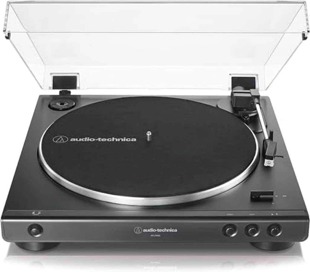 Test de la platine vinyle Audio-Technica LP60XBK : performance et style